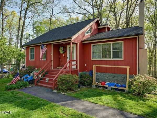 296 Chestnuthill Drive , Lake Ariel, PA 18436