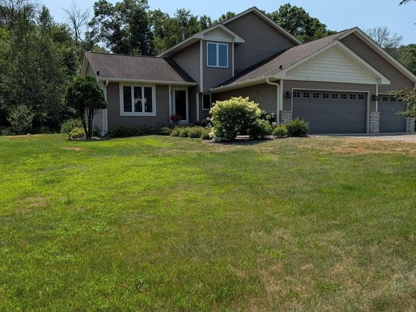 5370 226th Avenue NE, Bethel, MN 55005