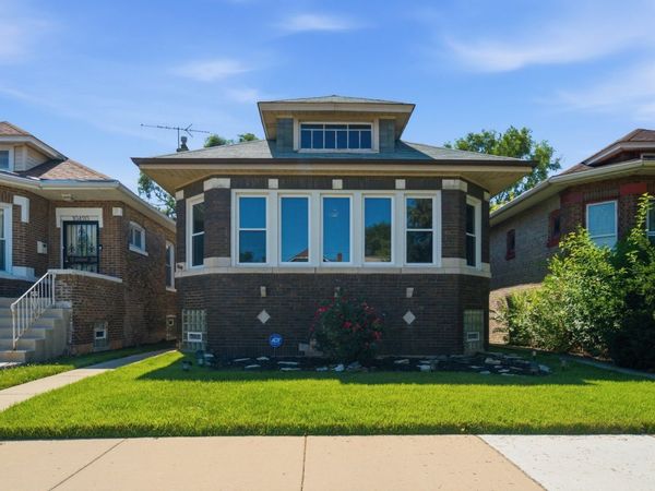 10416 S Sangamon Street , Chicago, IL 60643