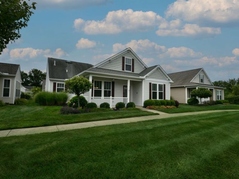4928 Avery Way, North Ridgeville, OH 44039 Photo 3