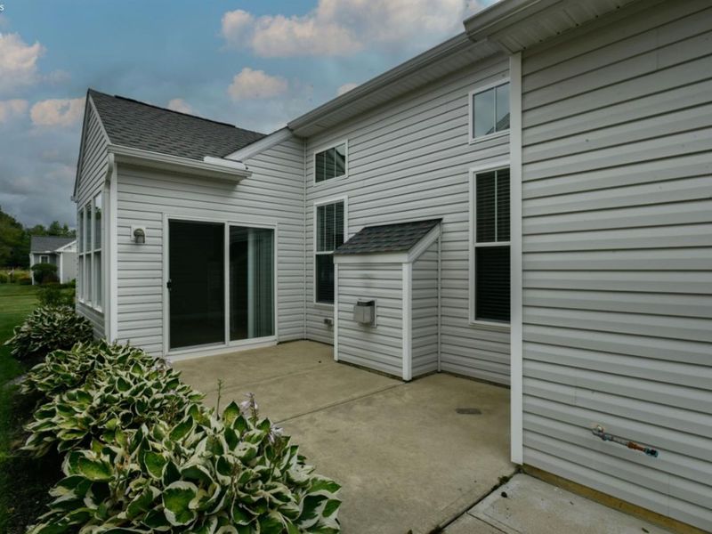 4928 Avery Way, North Ridgeville, OH 44039 Photo 7