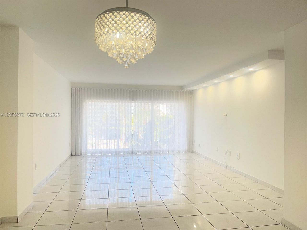 300 Bayview Dr, Unit 207, Sunny Isles Beach, FL 33160 Photo