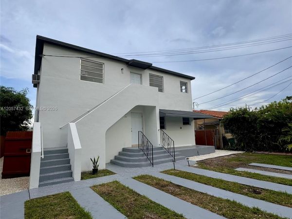 131 NW 32nd Ct , Unit #133, Miami, FL 33125