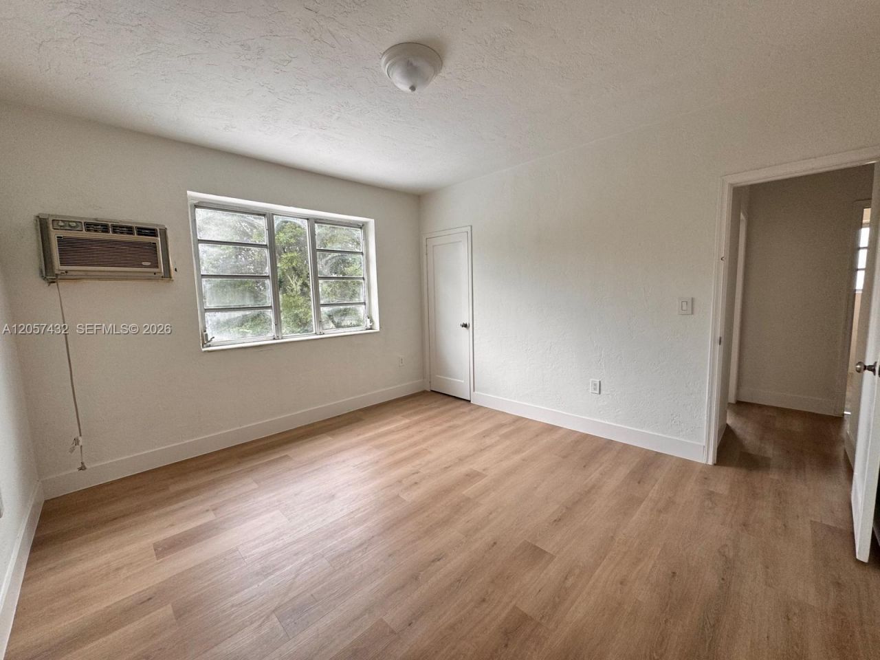 131 NW 32nd Ct , Unit #133, Miami, FL 33125 Photo