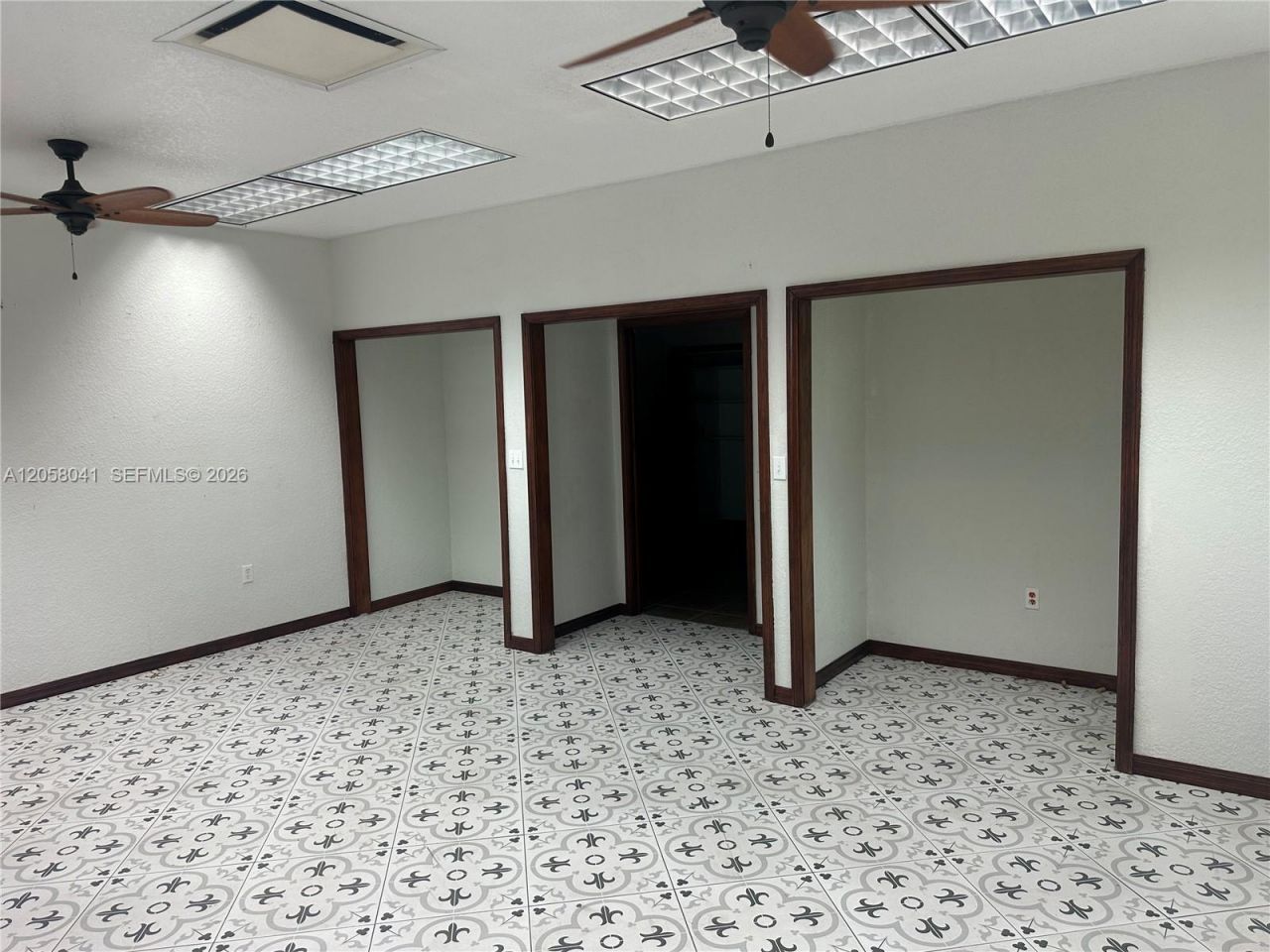 257 N Krome Ave , Homestead, FL 33030 Photo