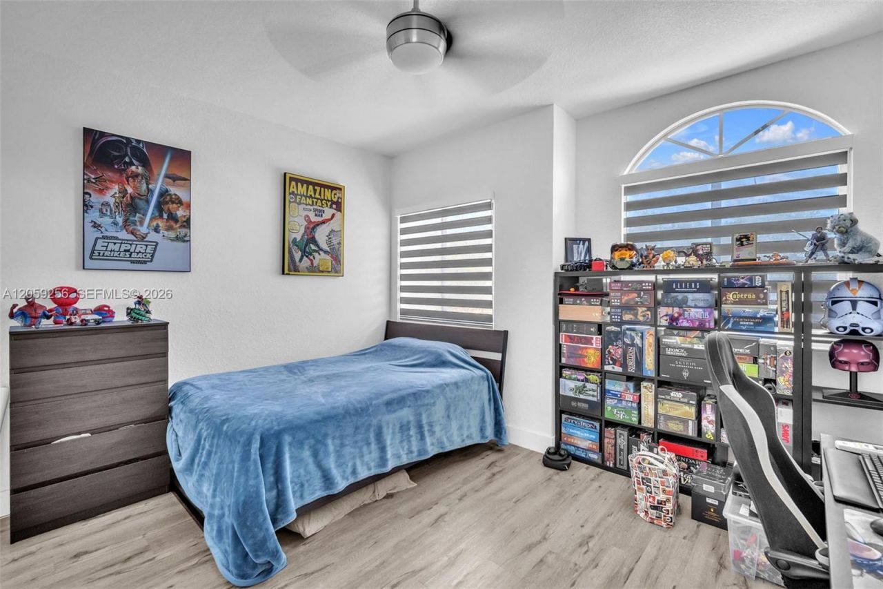 4983 W Madison Lakes Cir W, Davie, FL 33328 Photo