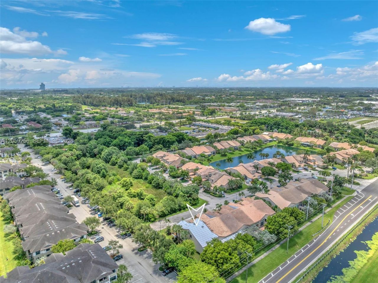 4983 W Madison Lakes Cir W, Davie, FL 33328 Photo