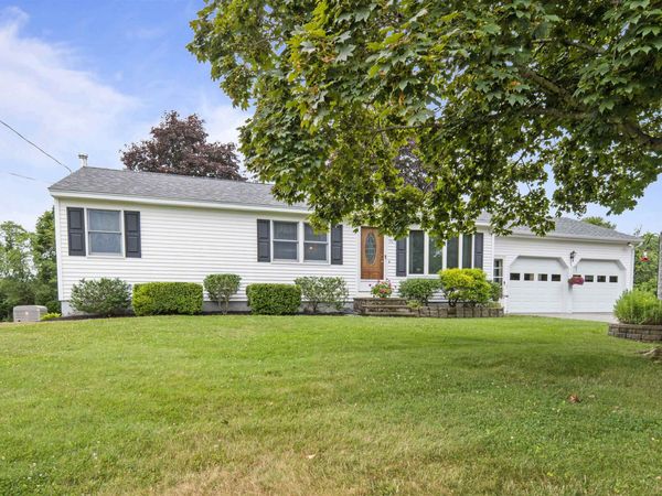 95 Gendron Drive, Wells, ME 04090