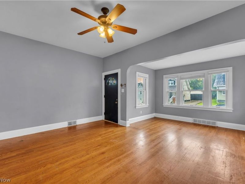 618 Keller Street, Barberton, OH 44203 Photo 8