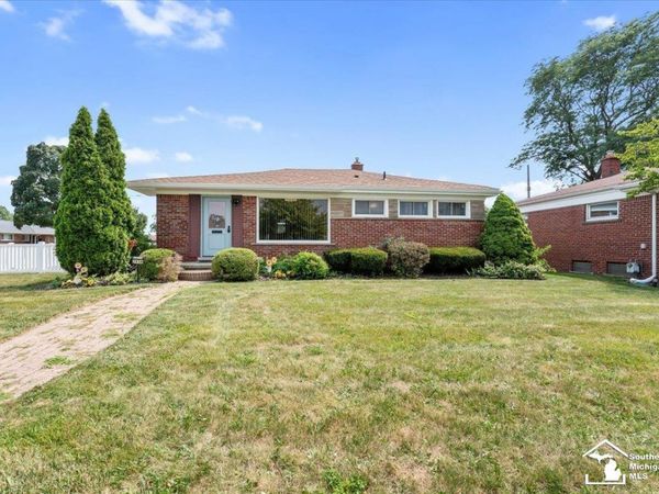 2938 Norwood Drive, Trenton, MI 48183