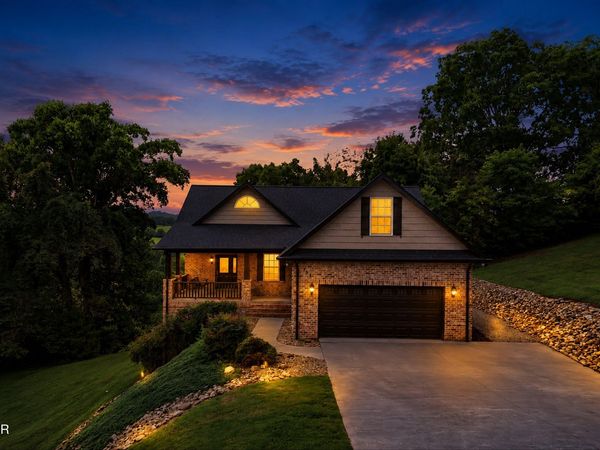 731 Rock House Road, Kodak, TN 37764