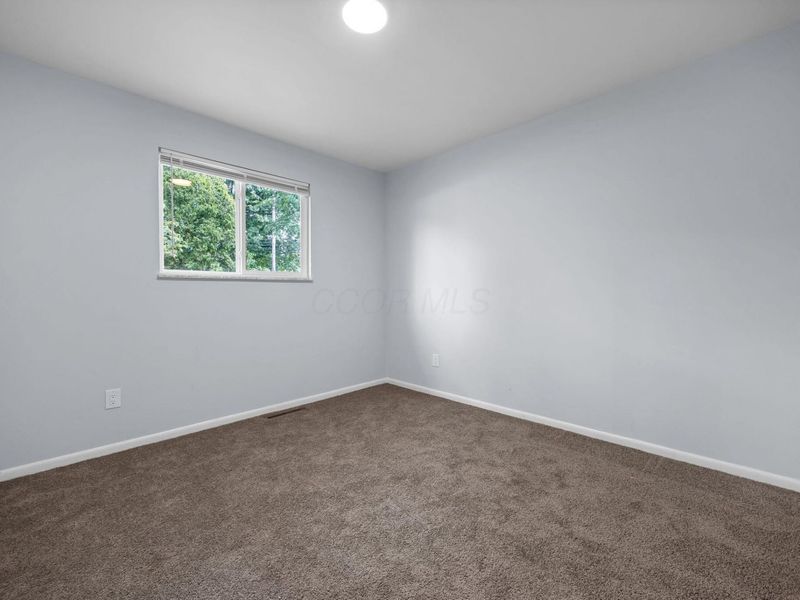 1610 Koebel Road , Columbus, OH 43207 Photo 21
