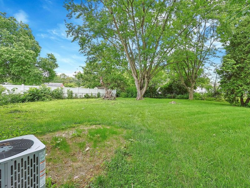 1610 Koebel Road , Columbus, OH 43207 Photo 29
