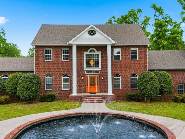 5858 Cloverland Dr , Brentwood, TN 37027