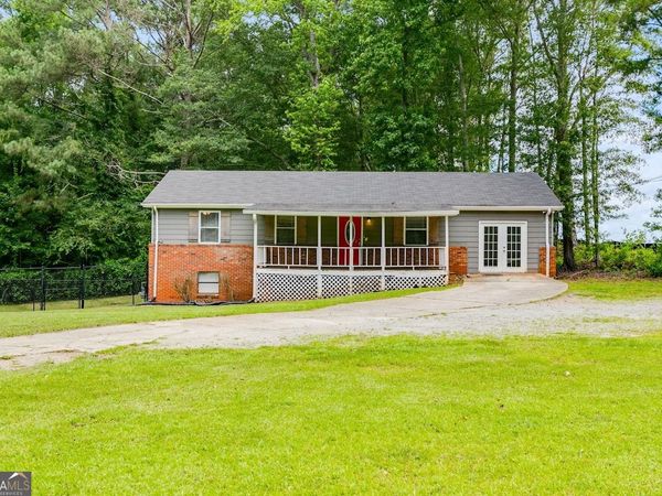 2961 W HWY 166, Carrollton, GA 30117