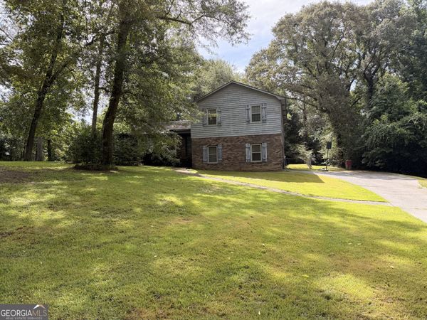 7194 Everett Drive, Macon, GA 31216