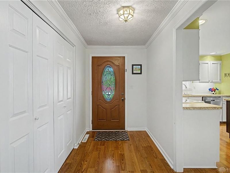 245 Gershwin Drive, Centerville, OH 45458 Photo 8