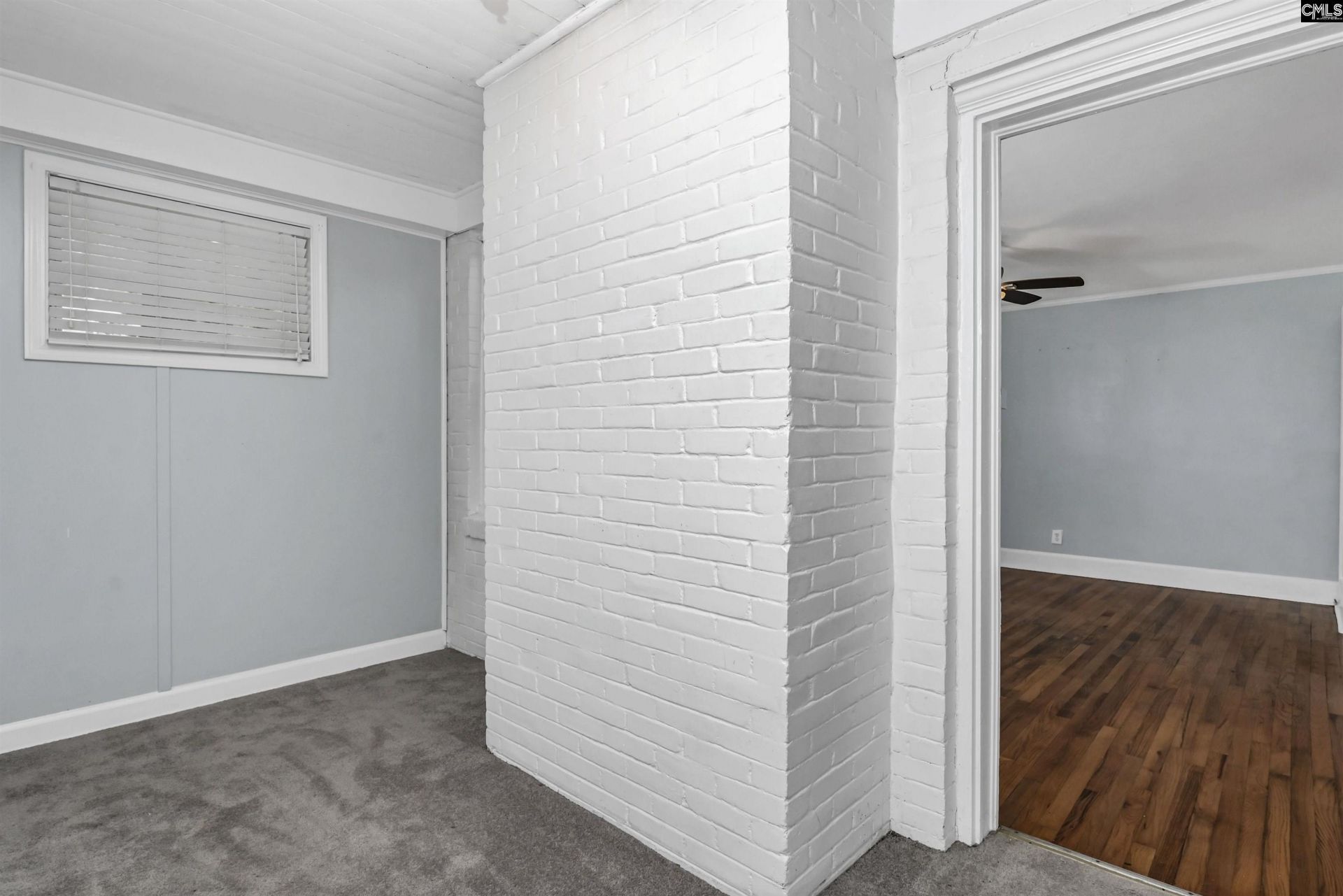 3814 Wilmot Avenue Photo 6