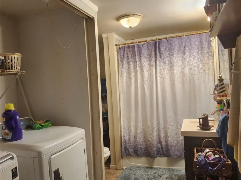 7201 Bloomfield Road, Cambridge, OH 43725 Photo 5