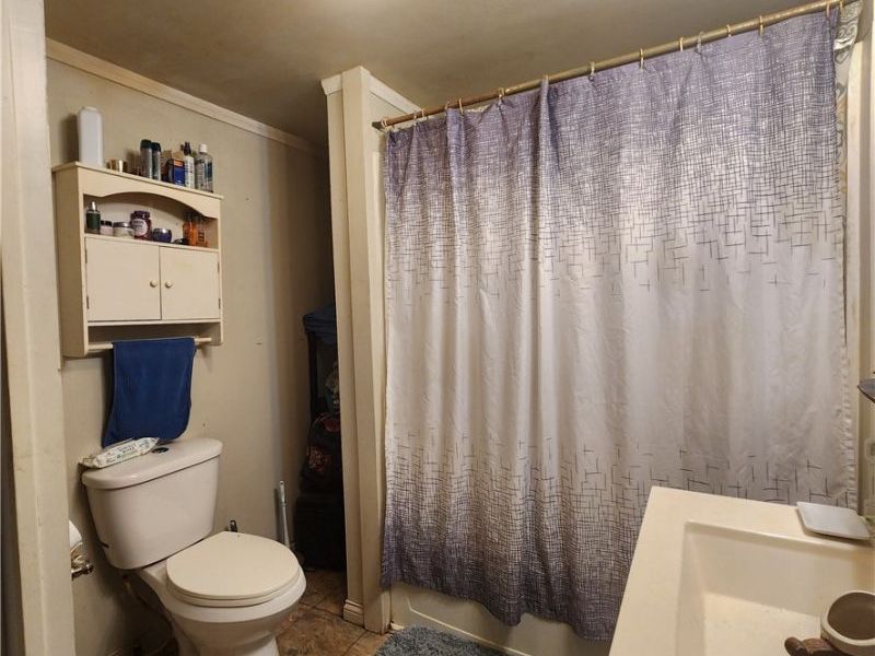 7201 Bloomfield Road, Cambridge, OH 43725 Photo 6