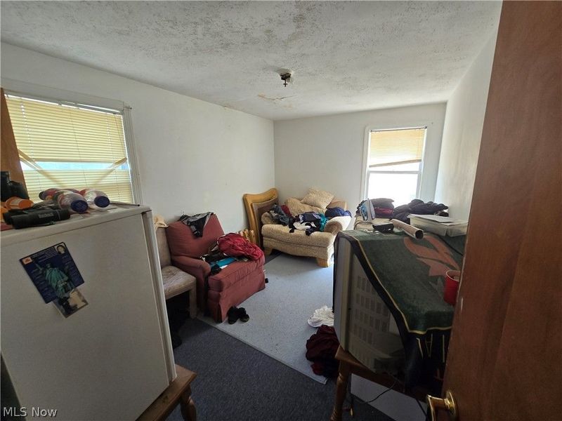 4069 Hinsdale Road, Cleveland, OH 44121 Photo 5