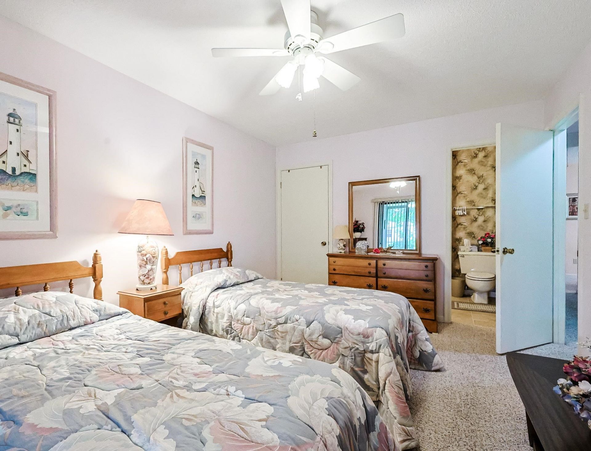1460 Turkey Ridge Rd. Photo 12