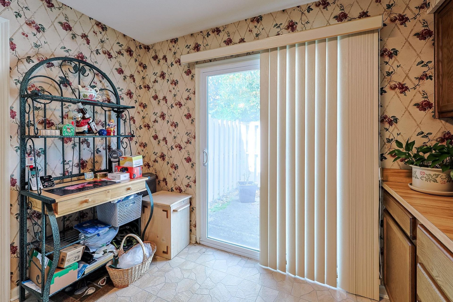 1460 Turkey Ridge Rd. Photo 23
