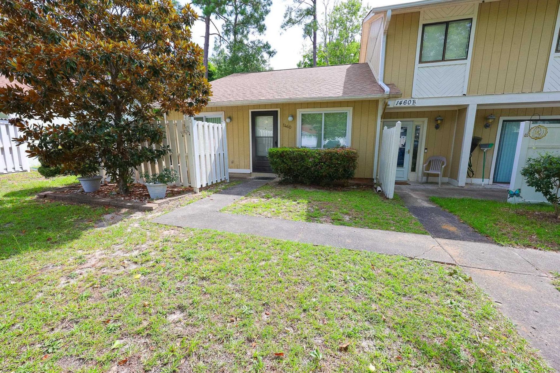 1460 Turkey Ridge Rd. Photo 4