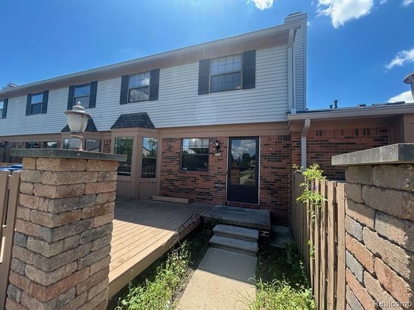 2071 VINE WAY Drive , CANTON, MI 48188