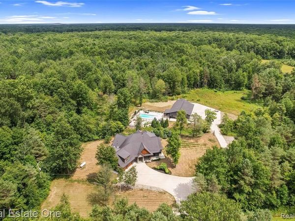 10366 Duffield Road, Montrose Twp, MI 48457