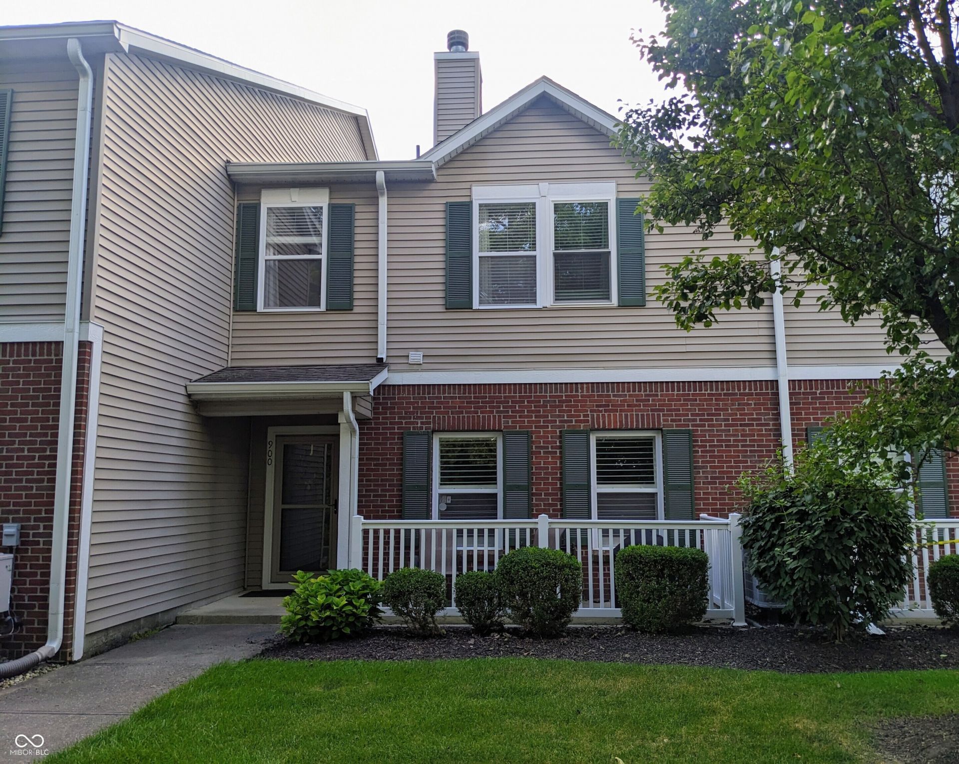 12235 Bubbling Brook Drive, Unit 900, Fishers, IN 46038 Main Photo