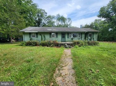 5361 BALLS MILL ROAD , MIDLAND, VA 22728