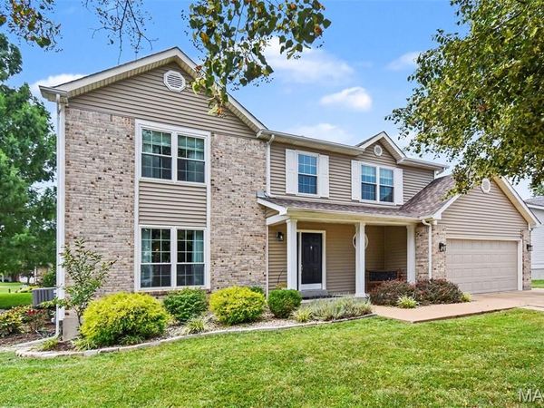5639 Cliff Cave Crossing Drive, St Louis, MO 63129