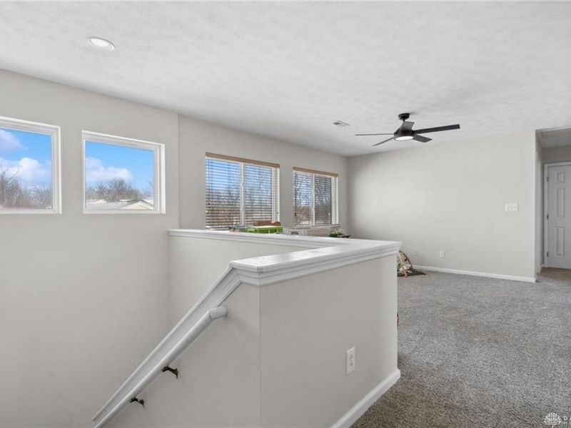10086 N Cliff Swallow Court, Miamisburg, OH 45342 Photo 16