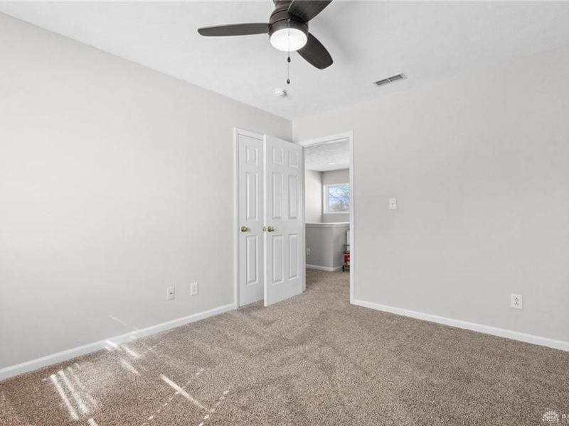10086 N Cliff Swallow Court, Miamisburg, OH 45342 Photo 22