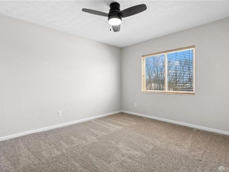 10086 N Cliff Swallow Court, Miamisburg, OH 45342 Photo 24