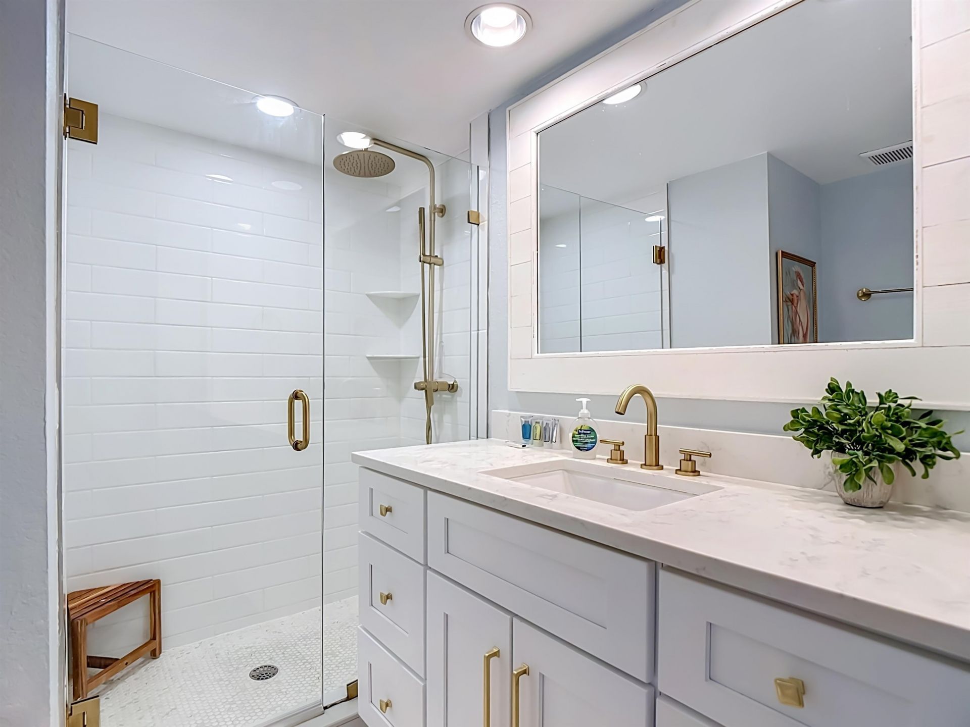 979 E Gulf Dr, Unit D433, Sanibel, FL 33957 Photo