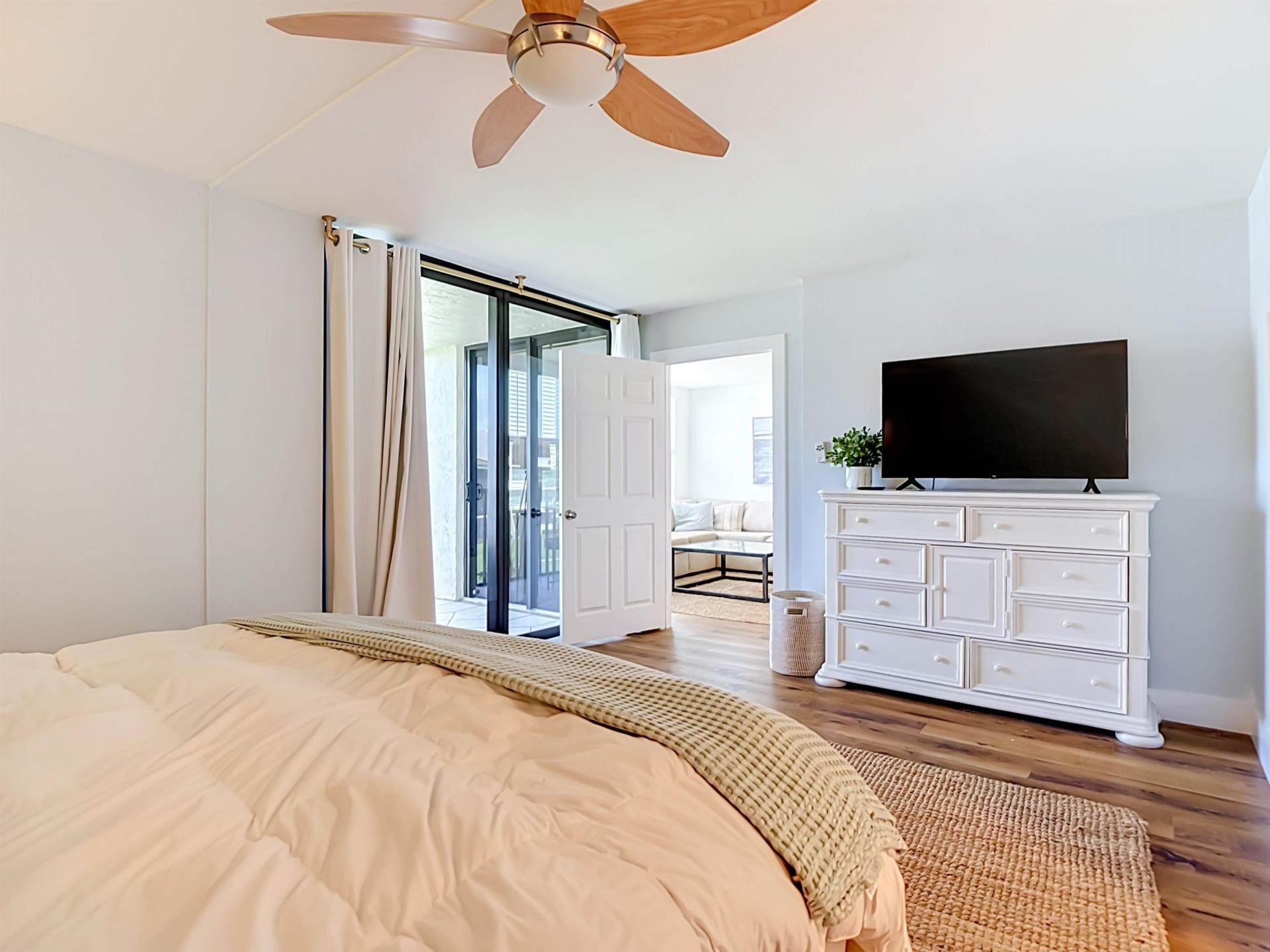 979 E Gulf Dr, Unit D433, Sanibel, FL 33957 Photo