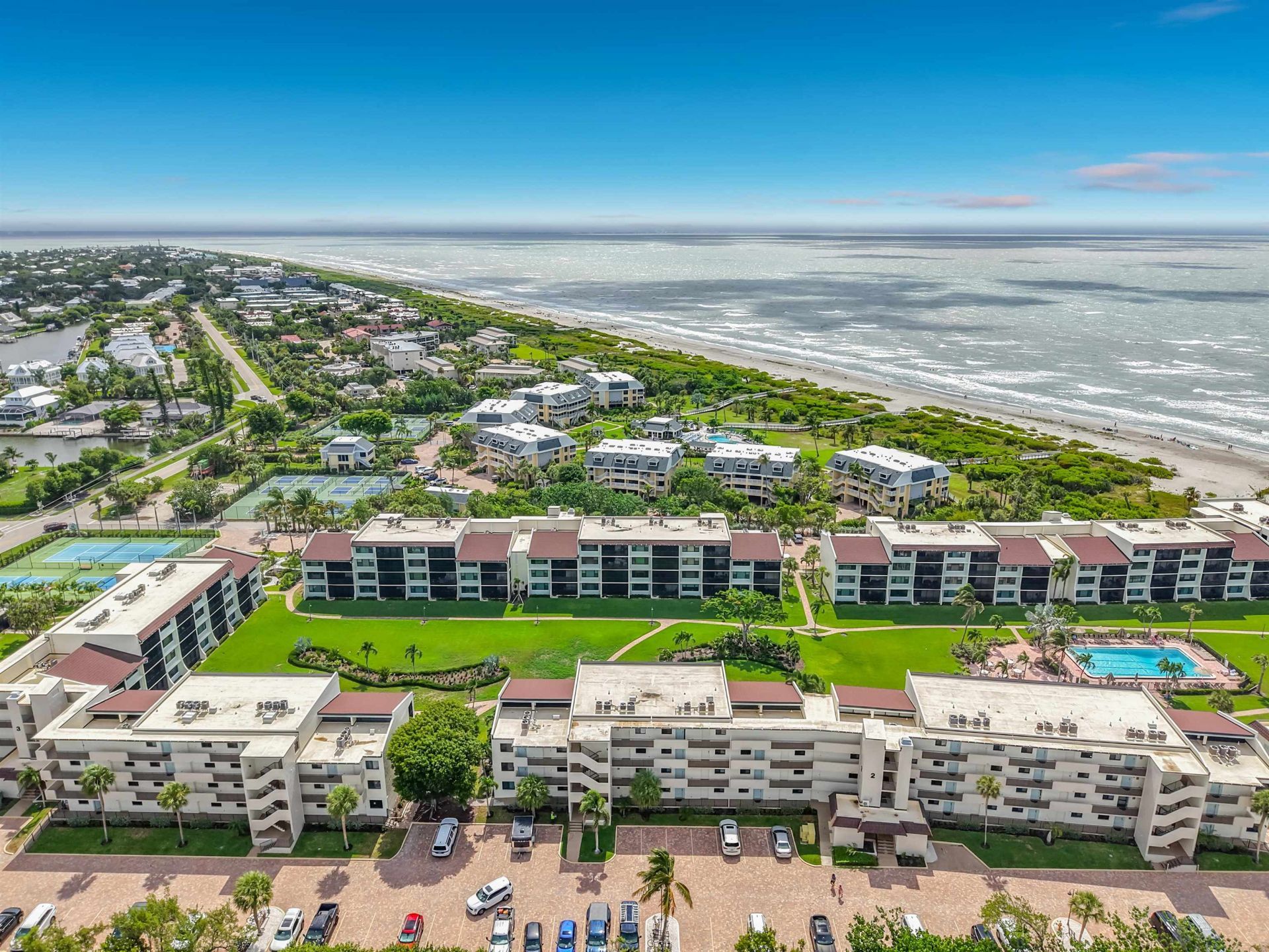 979 E Gulf Dr, Unit D433, Sanibel, FL 33957 Photo