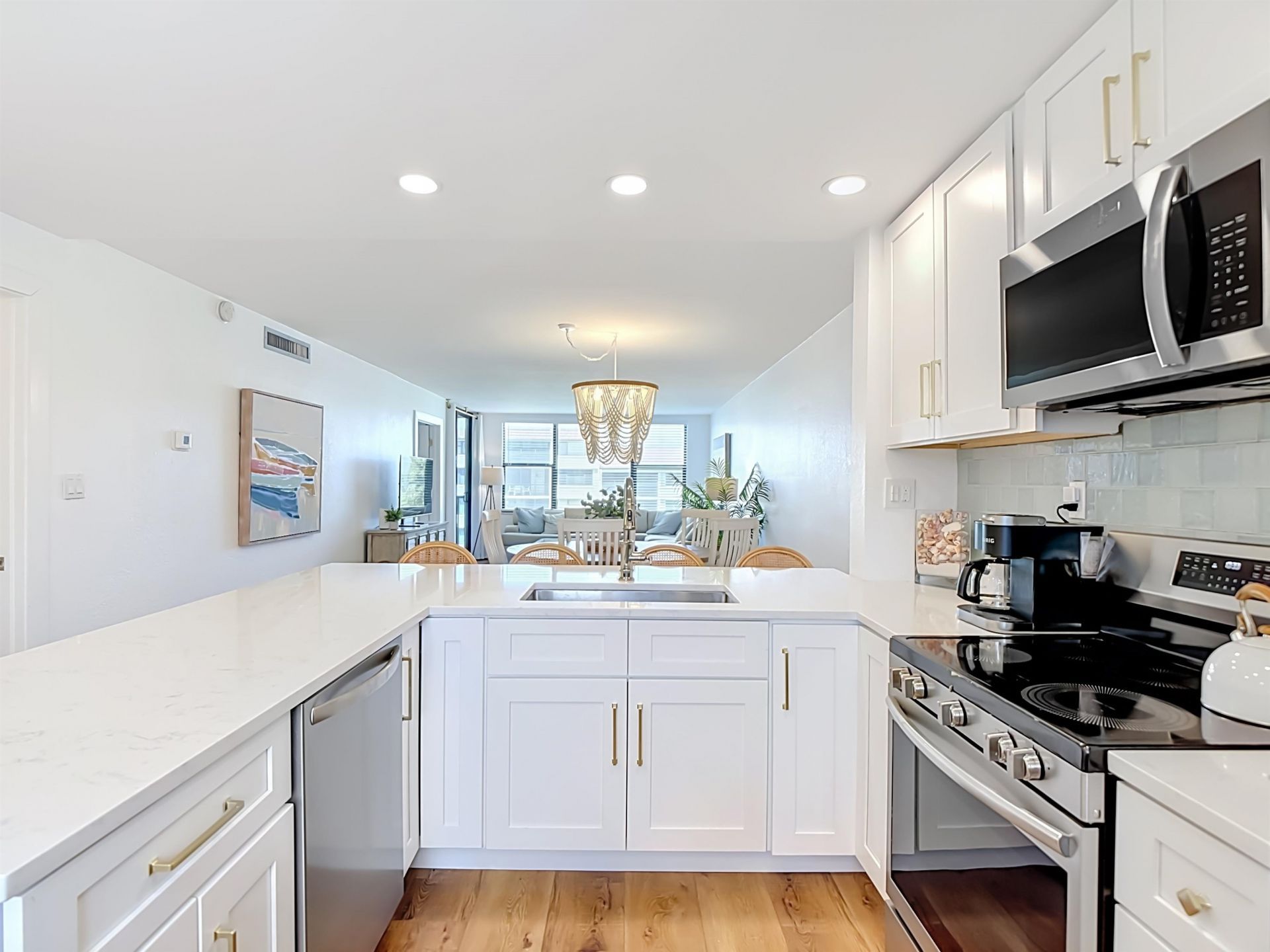 979 E Gulf Dr, Unit D433, Sanibel, FL 33957 Photo