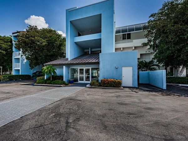 5151 ISLA KEY BOULEVARD S, Unit 220, ST PETERSBURG, FL 33715