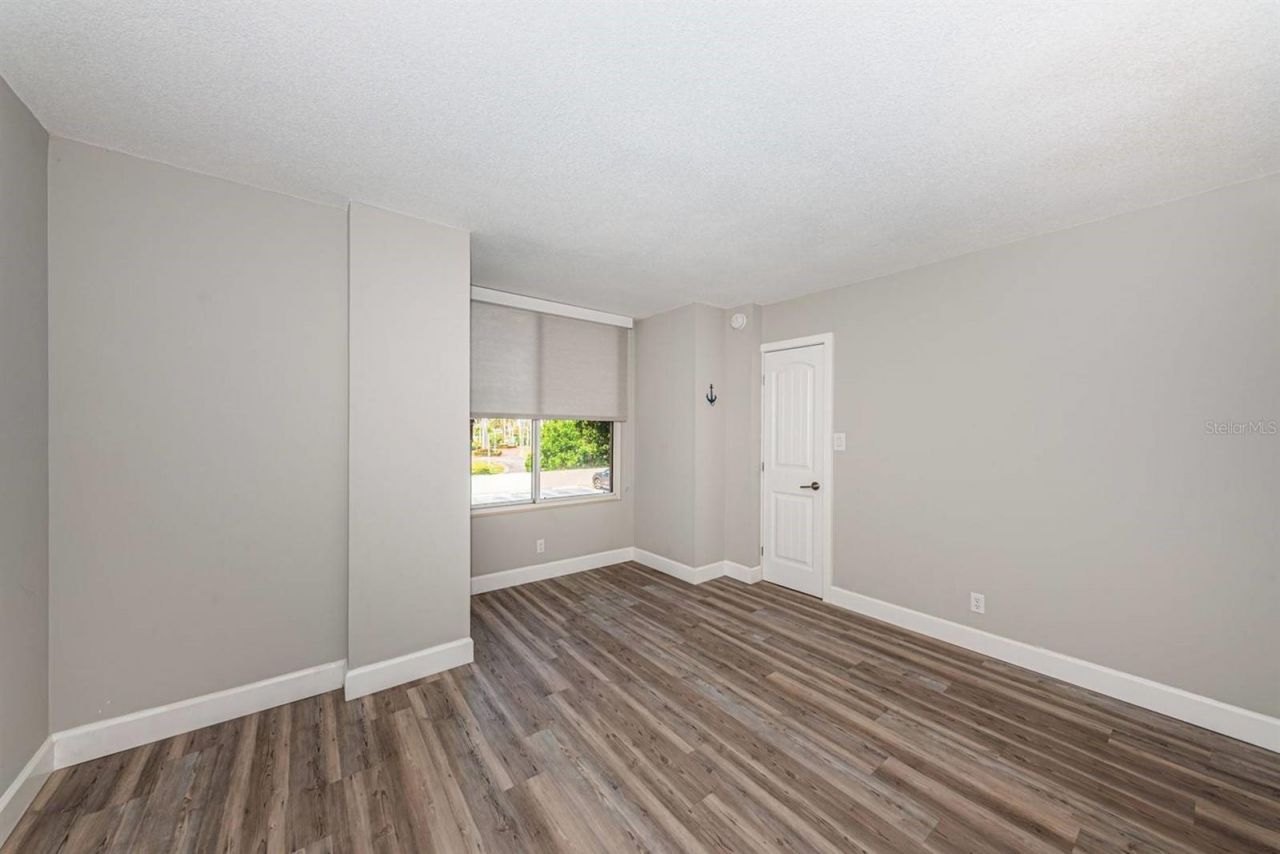 5151 Isla Key Boulevard S, Unit 220, Saint Petersburg, FL 33715 Photo