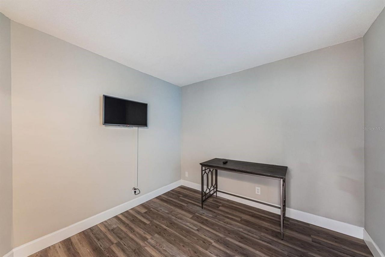 5151 Isla Key Boulevard S, Unit 220, Saint Petersburg, FL 33715 Photo