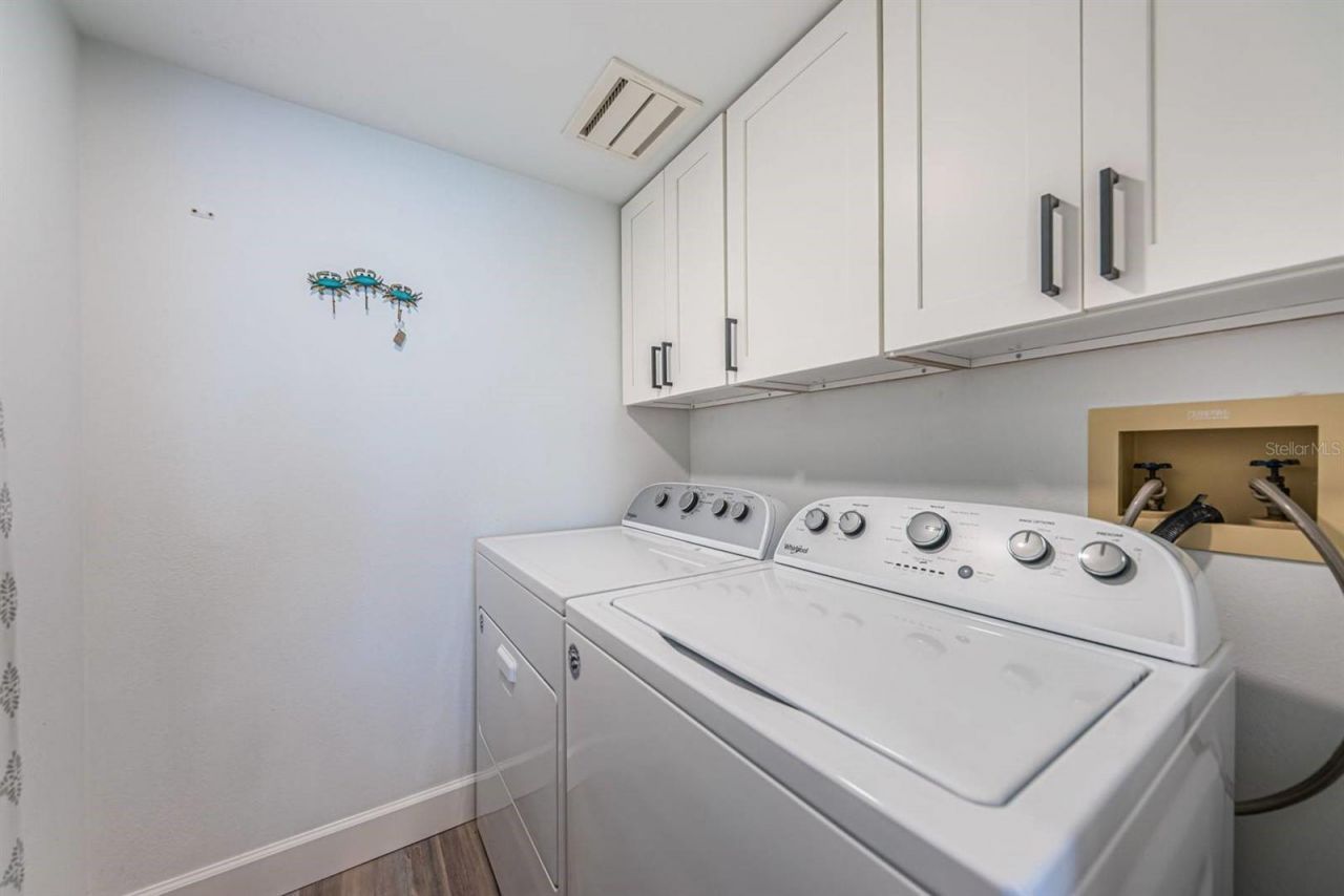 5151 Isla Key Boulevard S, Unit 220, Saint Petersburg, FL 33715 Photo