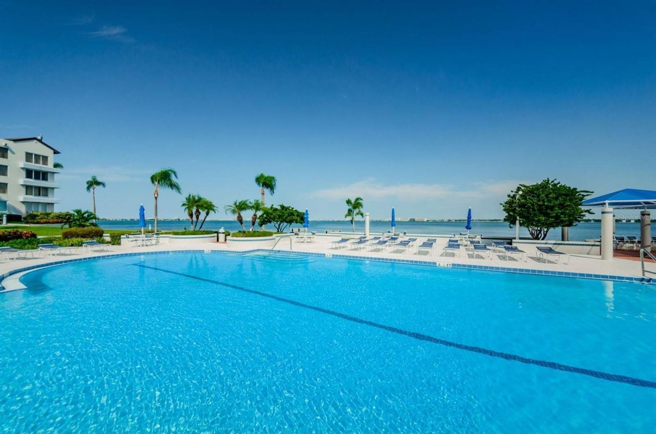5151 Isla Key Boulevard S, Unit 220, Saint Petersburg, FL 33715 Photo