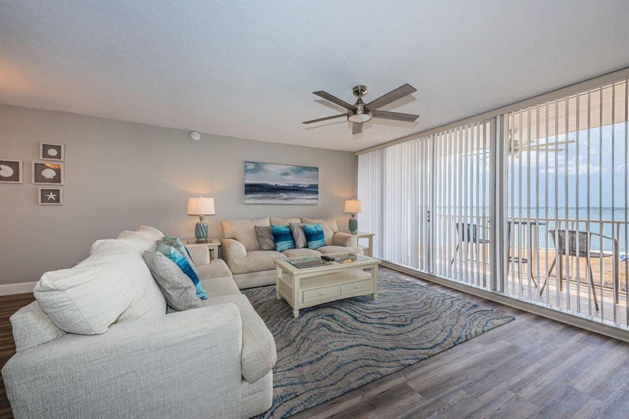 5151 Isla Key Boulevard S, Unit 220, Saint Petersburg, FL 33715 Photo