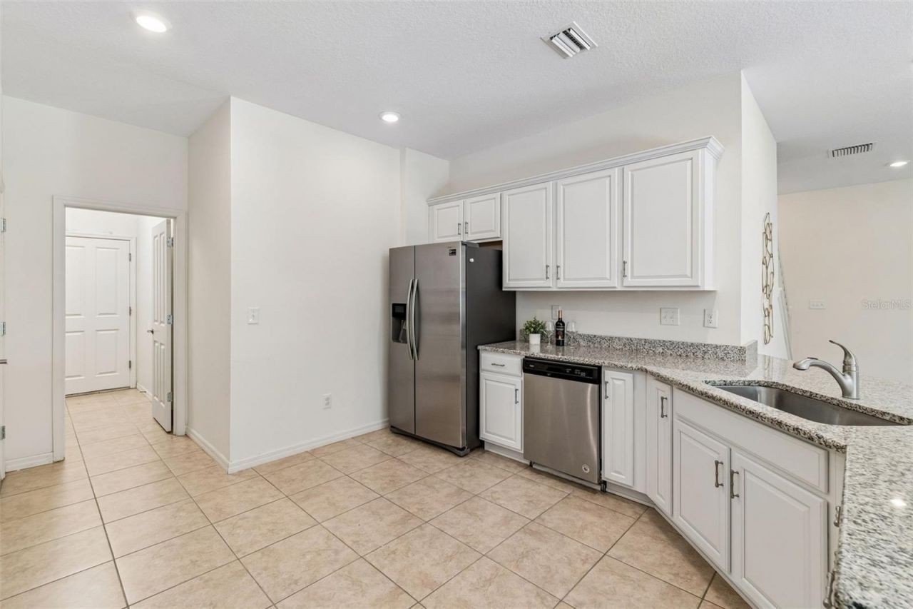 7612 Sunshine Bridge Avenue, Gibsonton, FL 33534 Photo