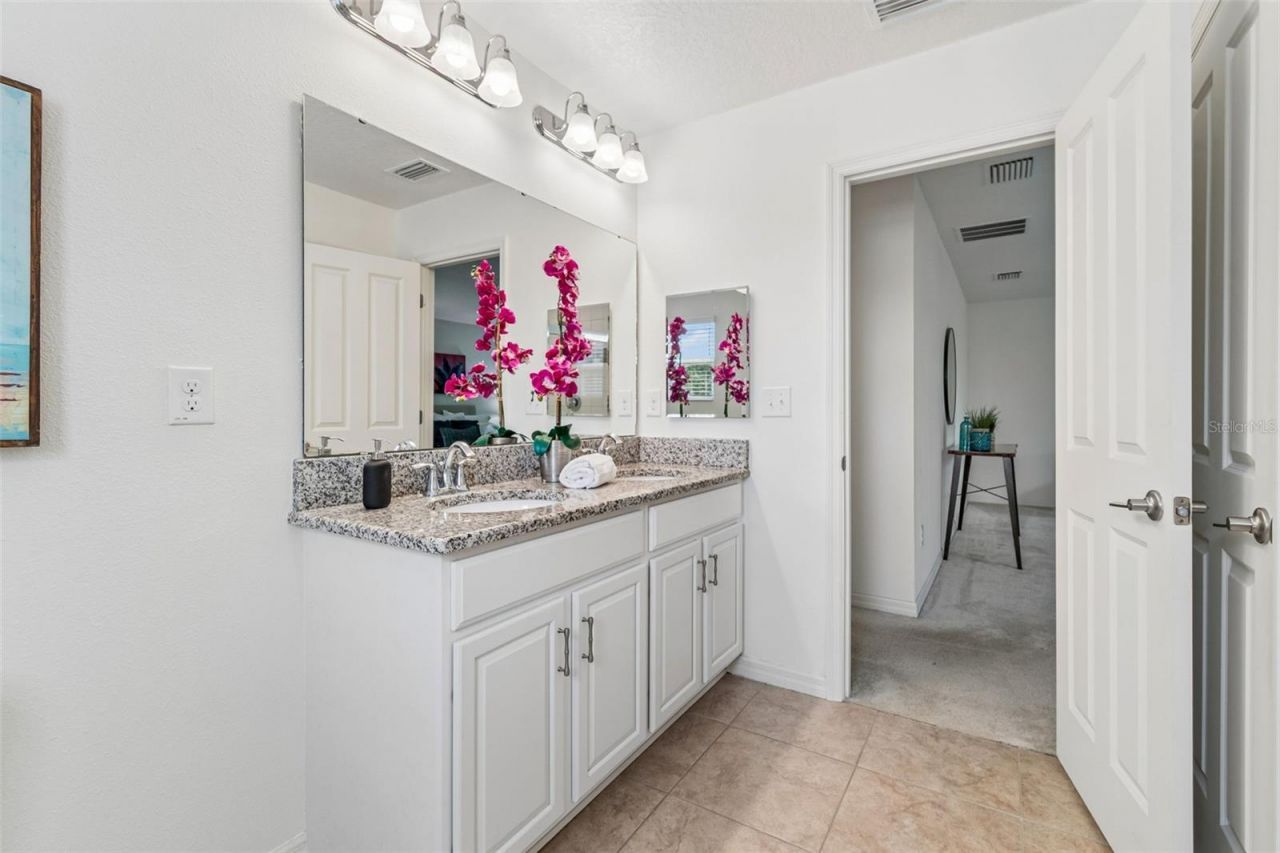 7612 Sunshine Bridge Avenue, Gibsonton, FL 33534 Photo