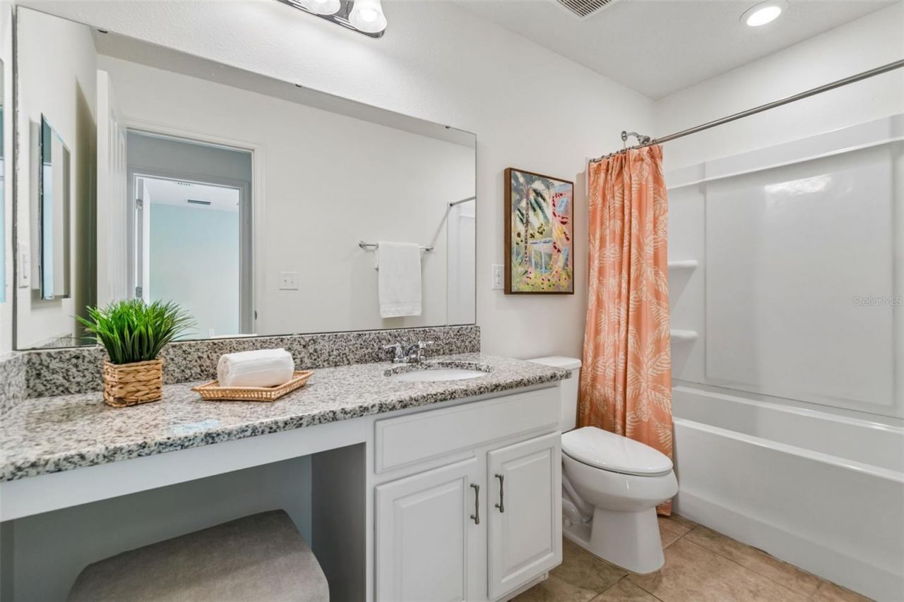 7612 Sunshine Bridge Avenue, Gibsonton, FL 33534 Photo