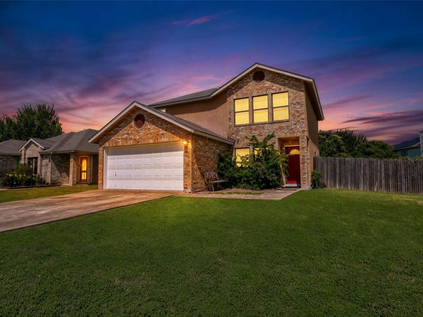 1347 Lakeside LOOP, Round Rock, TX 78665
